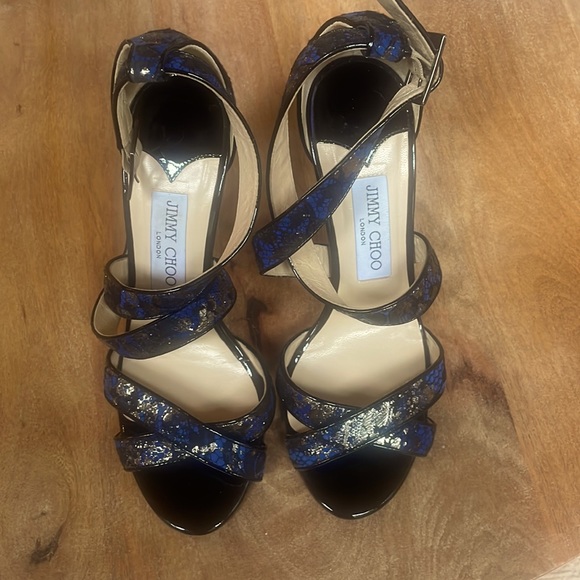 Jimmy Choo heels, size 38 a beautiful combo of black and blue.  Lightly worn. - Picture 1 of 4